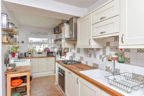 3 bedroom terraced house for sale, Barnett Road, Hollingdean, Brighton, East Sussex