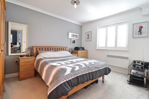 1 bedroom flat for sale, Timber Yard, Station Approach, Braintree