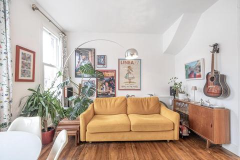 30b Douglas Road, London, NW6 7RP