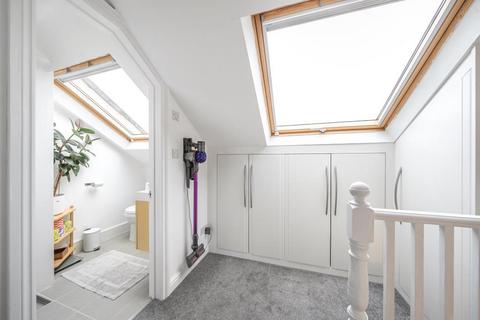 30b Douglas Road, London, NW6 7RP