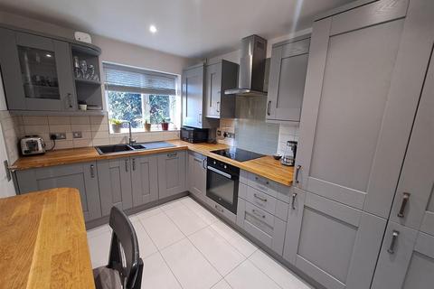 2 bedroom end of terrace house for sale, Gospel Lane, Acocks Green, Birmingham