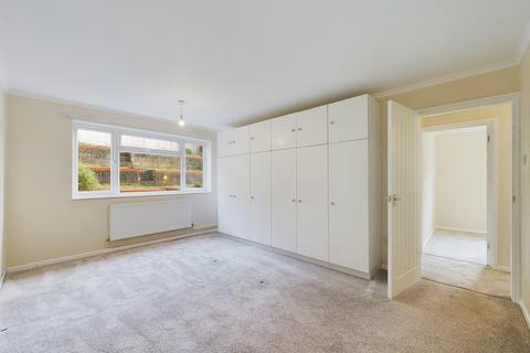 160 Penhill Crescent, Worcester, WR2 5PZ