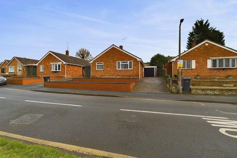 160 Penhill Crescent, Worcester, WR2 5PZ