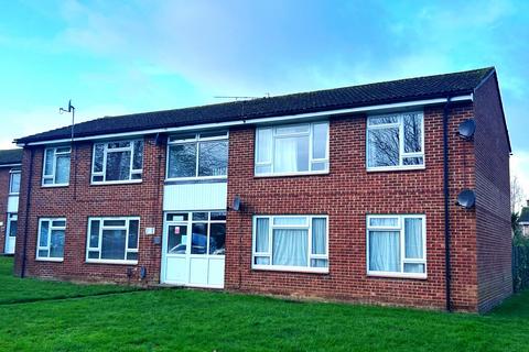 2 bedroom flat to rent, Simmons Close, Southampton SO30