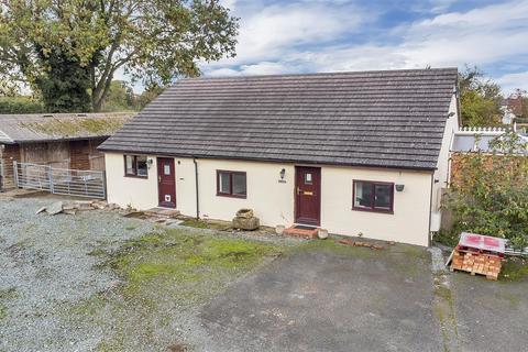 1 bedroom semi-detached bungalow to rent, Arddleen, Llanymynech, Powys