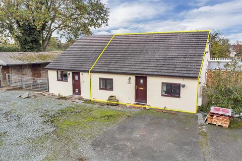 1 bedroom semi-detached bungalow to rent, Arddleen, Llanymynech, Powys