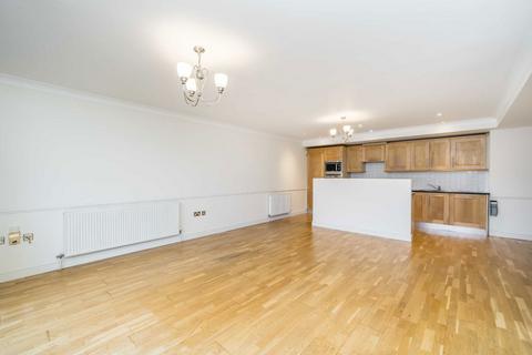 2 bedroom flat to rent, Ferry Lane, Brentford TW8