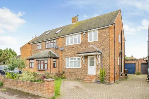 3 bedroom semi-detached house for sale, Swale Road, Strood