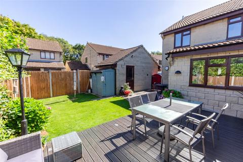 4 bedroom semi-detached house for sale, Chetwode Close, Westbury-On-Trym, Bristol, BS10