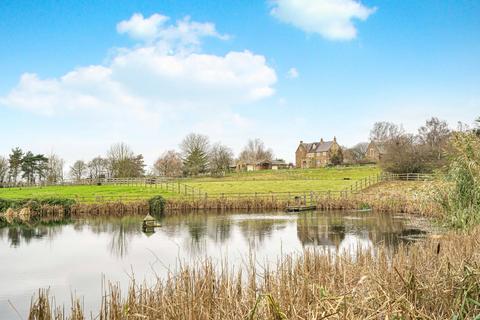 6 bedroom equestrian property for sale, Warkworth, Nr Banbury, Oxfordshire