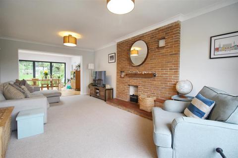 4 bedroom detached house for sale, Norwich Road, Stoke Holy Cross, Norwich