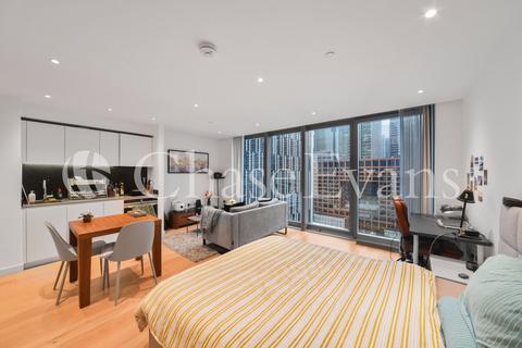 Studio for sale, Marsh Wall, Canary Wharf, London, E14