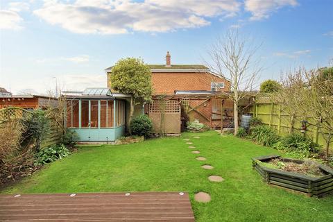 3 bedroom semi-detached house for sale, Forster Way, Aylsham, Norwich