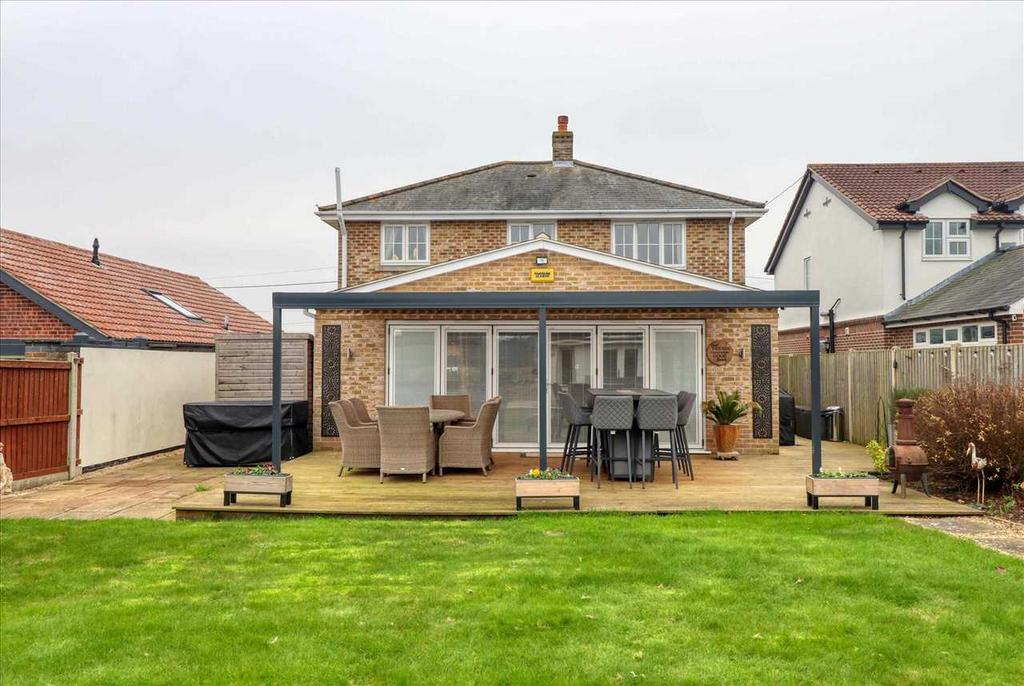 Enclosed Rear Garden