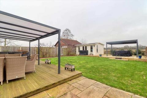 62 Elm Road, Little Clacton, Clacton-on-sea, CO16 9LR