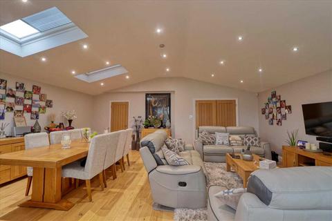 62 Elm Road, Little Clacton, Clacton-on-sea, CO16 9LR