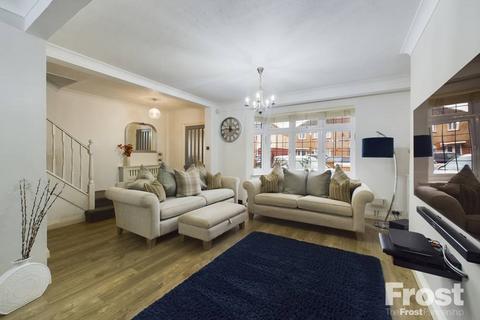 3 bedroom semi-detached house for sale, Orchard Avenue, Feltham, TW14