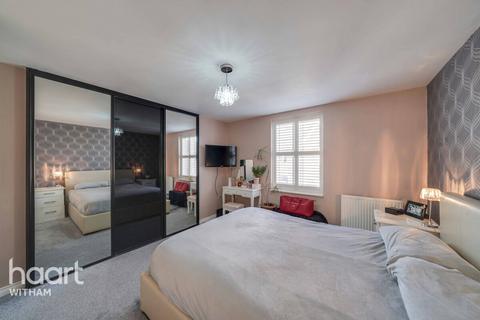 1 Chaplin Mews, Witham, CM8 1FW
