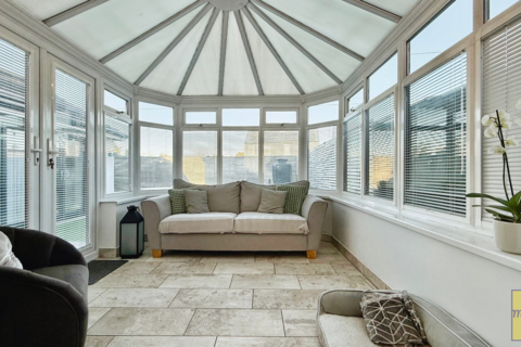 6 Clos Cae Ffynnon, North Cornelly, Bridgend, CF33 4HX