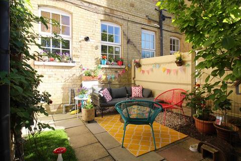 1 bedroom apartment for sale, Linclare Place, St. Neots PE19