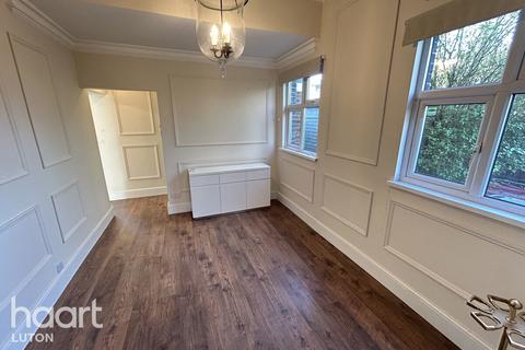 undefined, Stockwood Park, LUTON