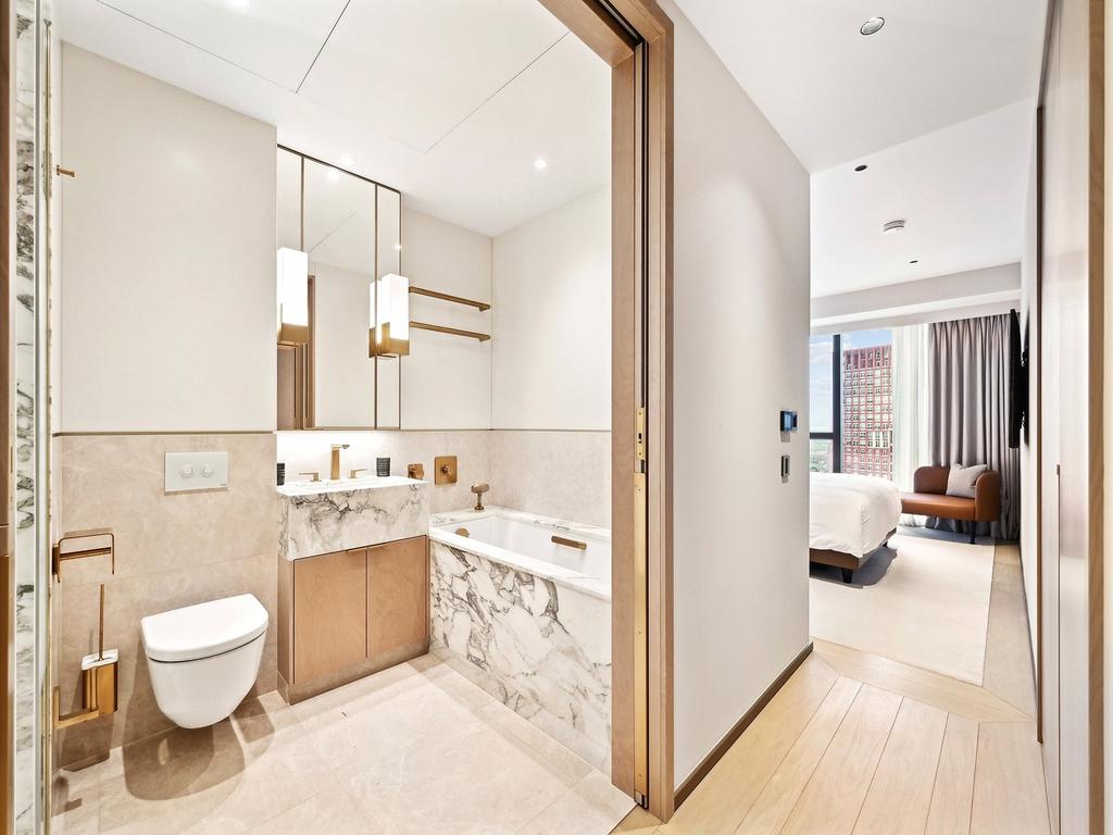 2405 Park Hyatt