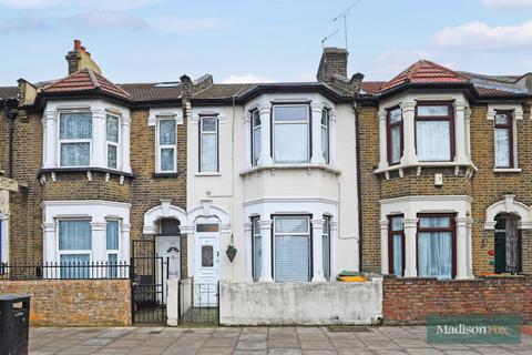 3 bedroom terraced house for sale, Prince Regent Lane, Plaistow E13