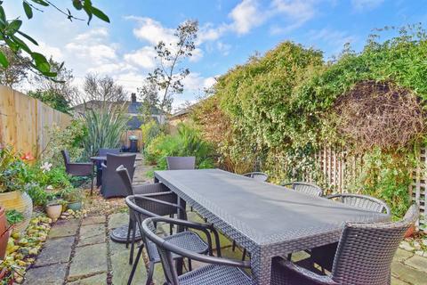 4 bedroom terraced house for sale, Nelson Road, Whitstable