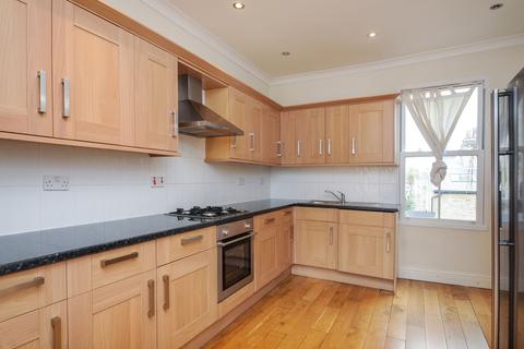 2 bedroom flat to rent, Lower Richmond Road Putney SW15