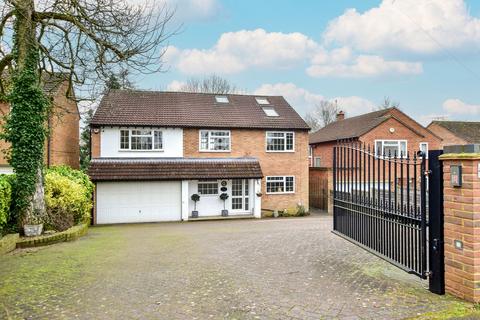 Abbots Road, Abbots Langley, WD5