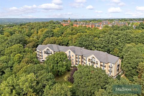 3 bedroom apartment for sale, Regents Drive, Woodford Green IG8