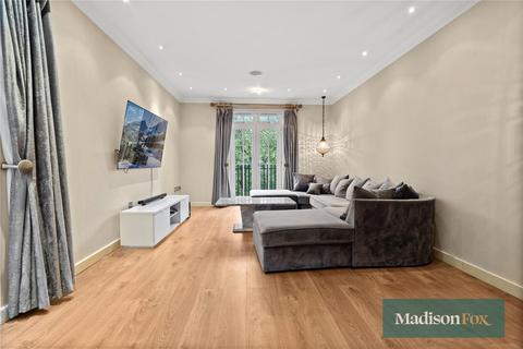 3 bedroom apartment for sale, Regents Drive, Woodford Green IG8