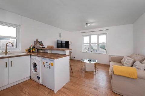 1 bedroom flat for sale, Kenwyn Road, Dartford, DA1