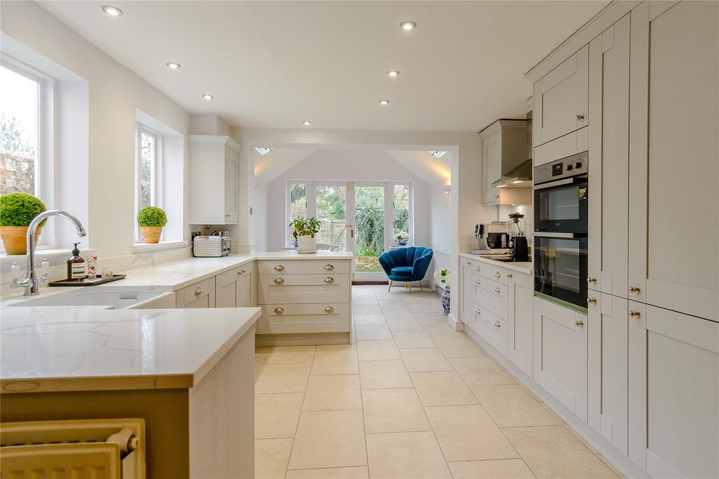 Kitchen/Breakfast