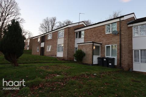 3 bedroom terraced house to rent, LEAHURST CRESCENT