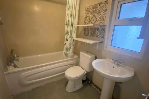 1 bedroom flat to rent, Dunlace Road, London E5