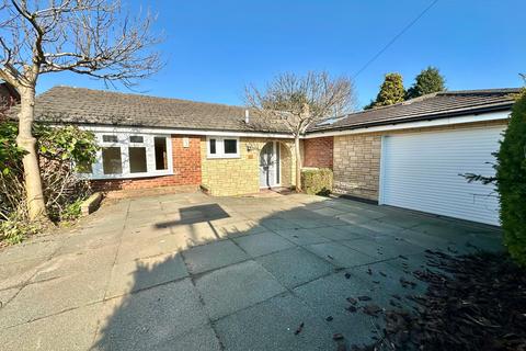 4 bedroom detached bungalow for sale, Clarke Close, Whitwick, LE67