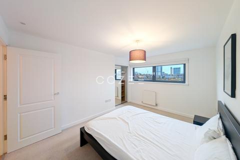 1 bedroom apartment to rent, Shepherd Court, Annabel Close, London E14