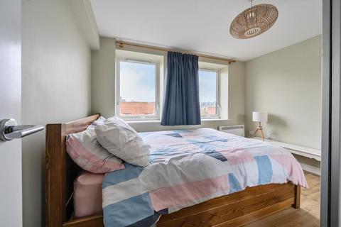 2 bedroom flat for sale, Chesham,  Buckinghamshire,  HP5