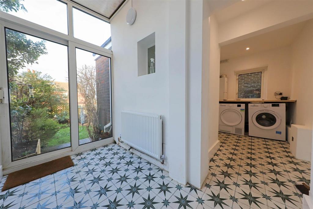 Nicholas james hartington terrace utility .jpg