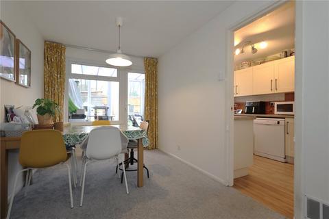 3 bedroom end of terrace house for sale, Heythorp Close, Goldsworth Park, Woking, Surrey, GU21