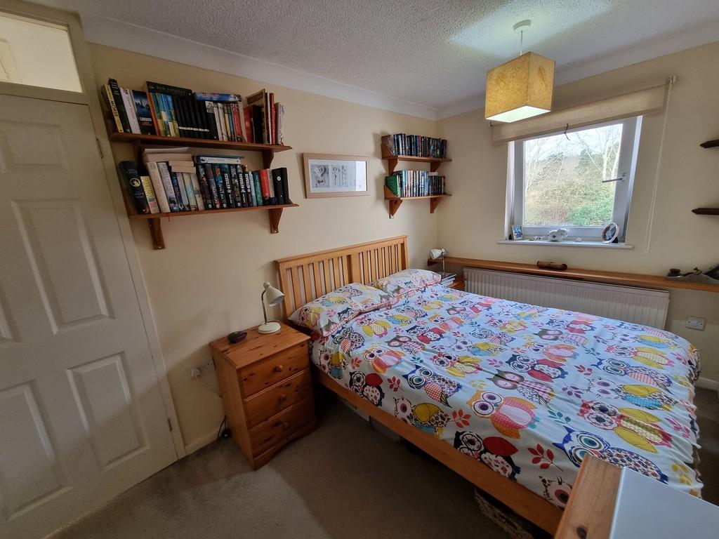 Bed2
