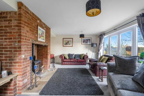 4 bedroom detached house for sale, Fosseway Close, Moreton-In-Marsh, Gloucestershire, GL56