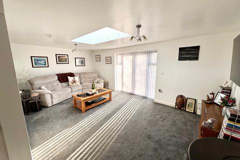 3 bedroom end of terrace house for sale, Saxmundham