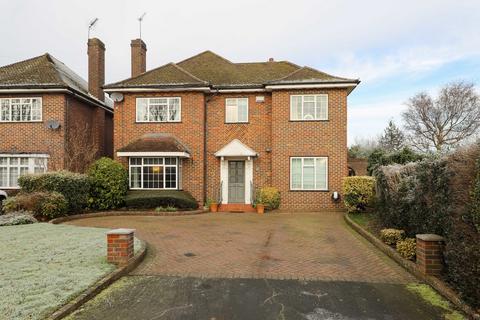 5 bedroom detached house for sale, Cuckoo Hill Road, Pinner HA5