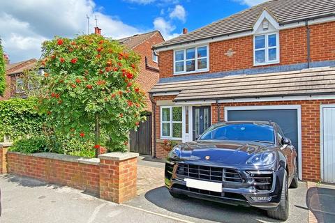 3 bedroom semi-detached house for sale, Wharfedale Avenue, Harrogate