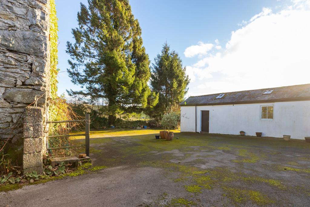 Courtyard and outbuilding