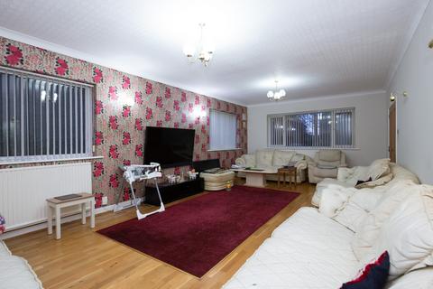 6 bedroom bungalow for sale, Brooklands Road, Manchester M23