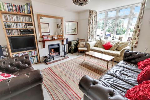 6 bedroom semi-detached house for sale, Wokingham Road, Earley