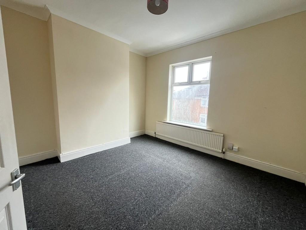 Whats App Image 2025-07-28 at 13.57.57 (4)